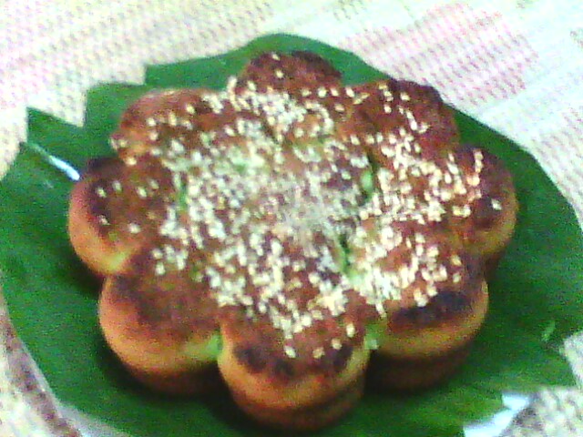 SUE KITCHEN TALK73 & SUE HOMEMADE: Tempahan Kuih Muih