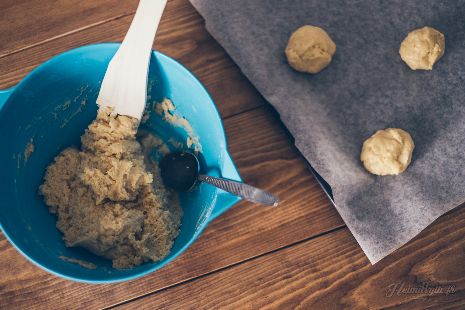 halva-leivonta-herkku-gluteeniton-munaton