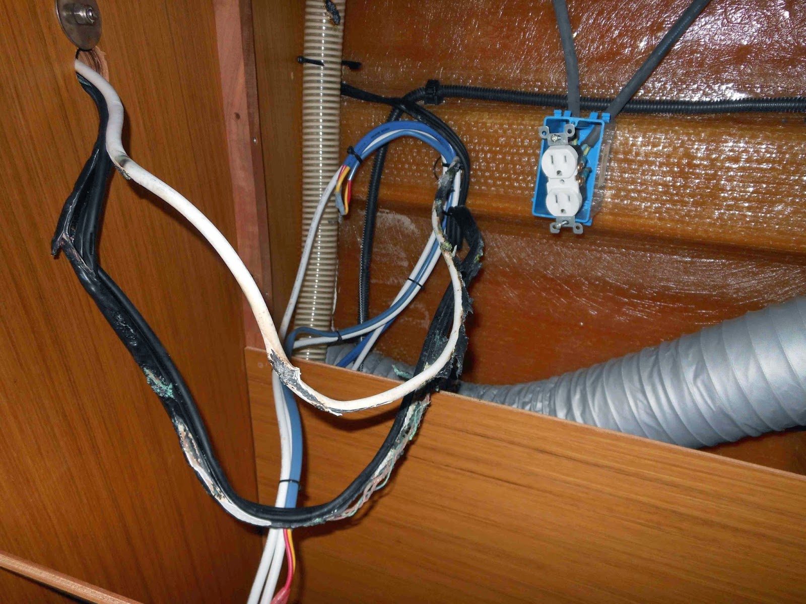 The Marine Installer's Rant Is boat lightning protection even possible?