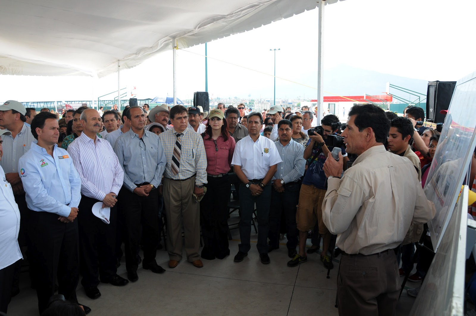 MICHOACAN.ES Aportará recurso Gobierno del Estado para concluir