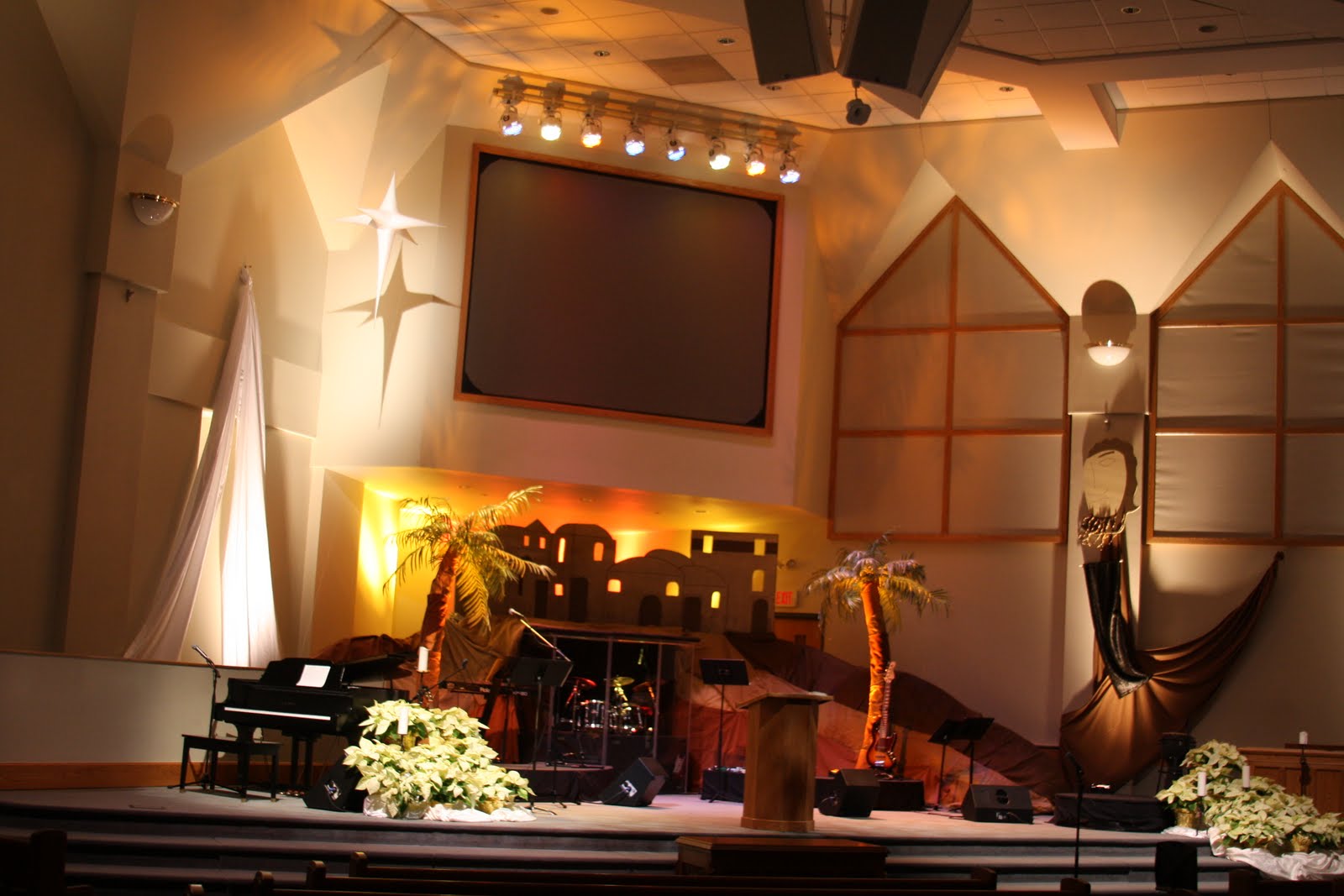Church Stage Decorating Ideas