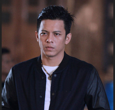 Gaya rambut klimis ala Ariel Noah Gaya rambut klimis ala Ariel Noah