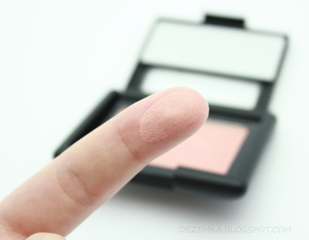 Elf Blush Róż Candid Coral Dezemka bloguje