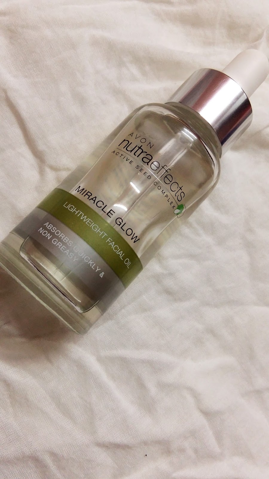 Avon Nutra Effects Miracle Glow Facial Oil