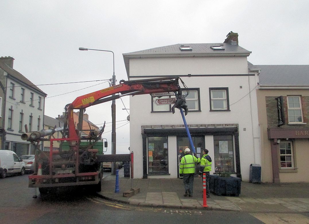 Somewhere in Ireland sign post removal