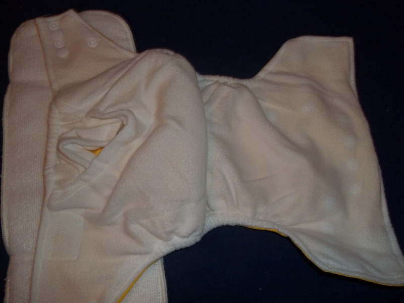 MommyKnowz Papoose Diaper's from Toronto Cloth Diapers Review