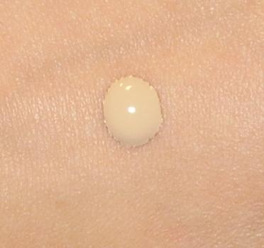 M a k e u p - o r - M o r t e: Urban Decay naked skin foundation review