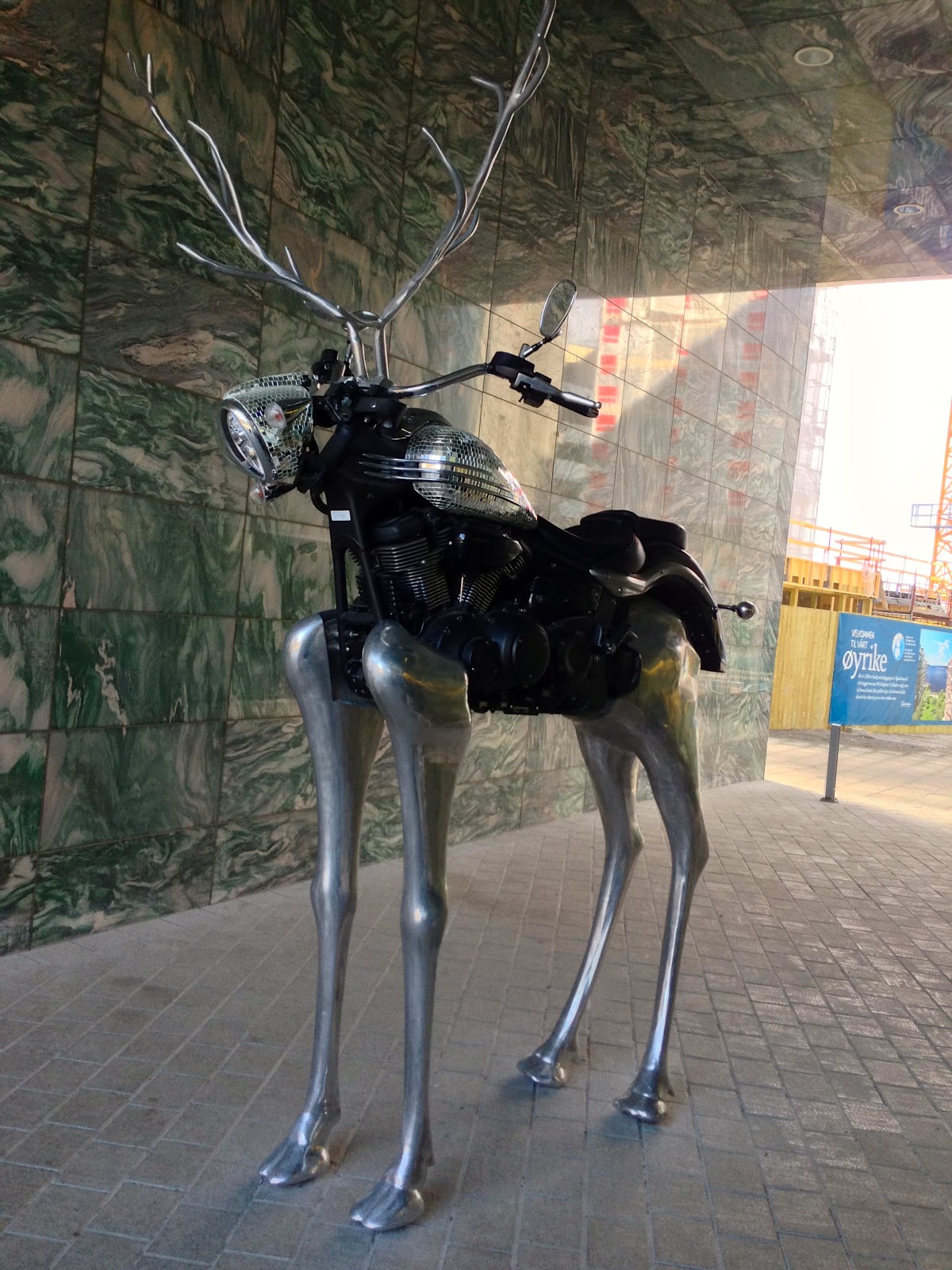 Life is Great Sculptures at Tjuvholmen