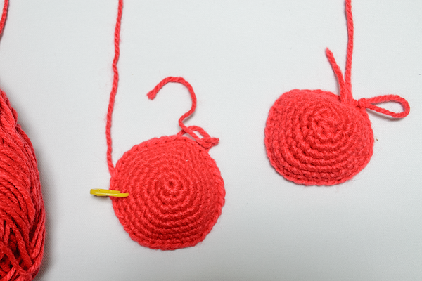 the two heart peaks of the crochet heart