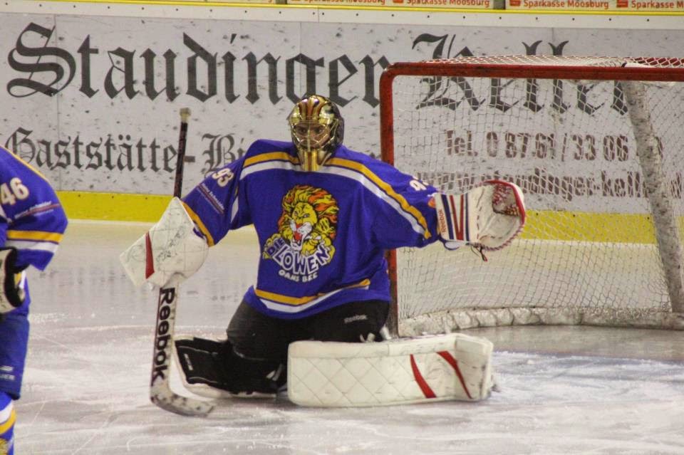 Macedonian Hockey Players Dejan Velkoski aka Kocky Hockey