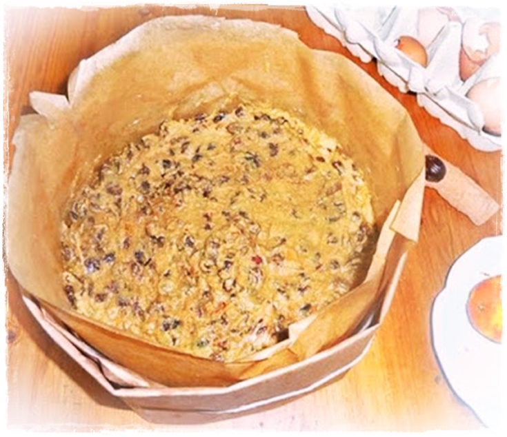 Sudden Lunch! ~ Suzy Bowler: Delia's Christmas Cake and Leftover Brandy!