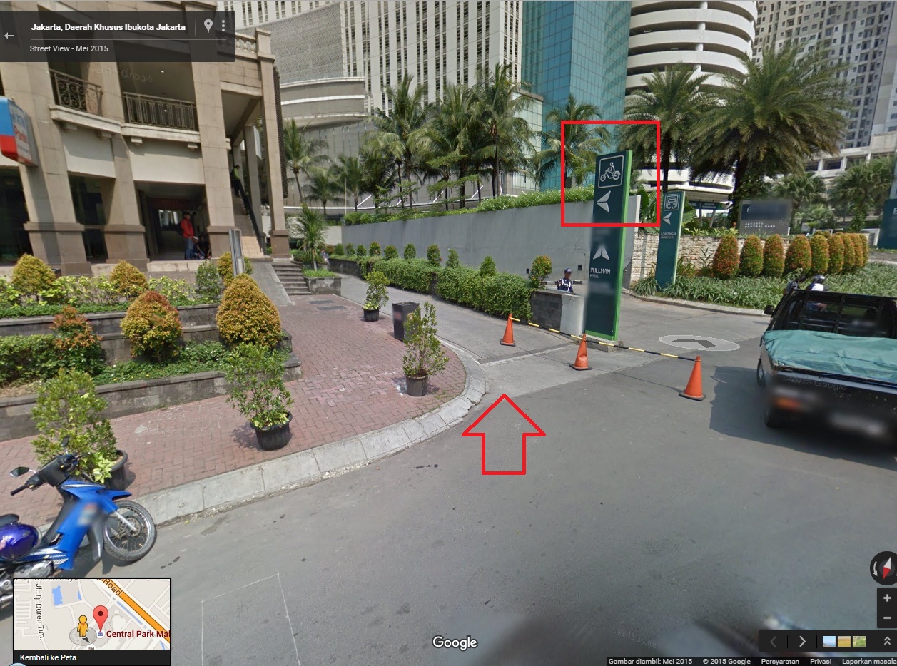 Tempat Parkir Motor di Central Park Mall Jakarta - Dibacaonline