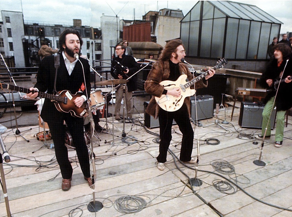 Wonderful Color Photographs Of The Beatles Rooftop Concert In 1969 ~ Vintage Everyday