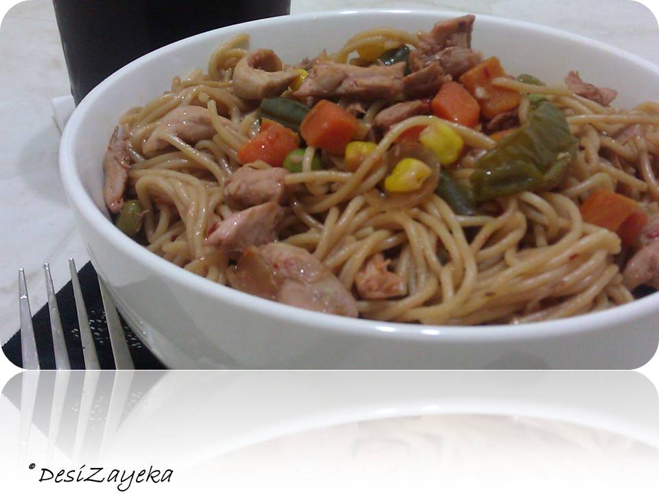 Spicy Garlic Chicken Noodles Desi Zayeka