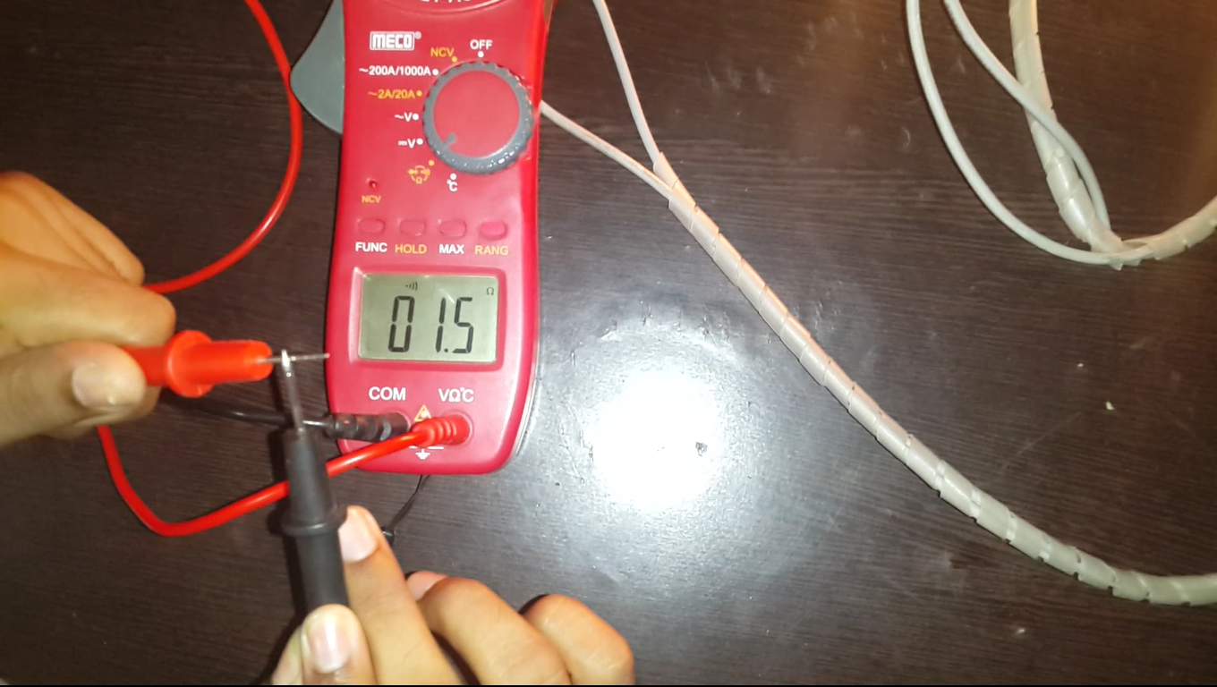 How To Use Clamp Meter ( In Hindi )