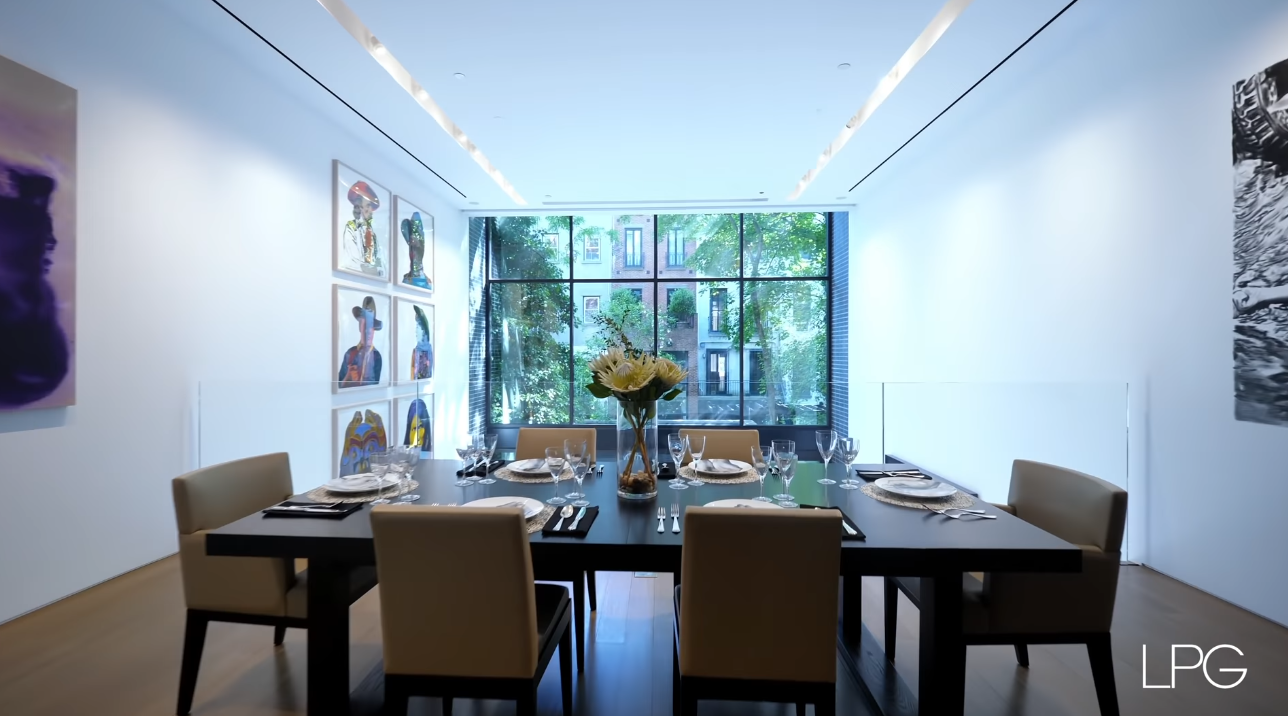 37 Photos vs. INSIDE the Top 3 BEST Manhattan, New York Townhouses | $20+ MILLION - Luxury Home & Interior Design Tour 37 Photos vs. INSIDE the Top 3 BEST Manhattan, New York Townhouses | $20+ MILLION - Luxury Home & Interior Design Tour