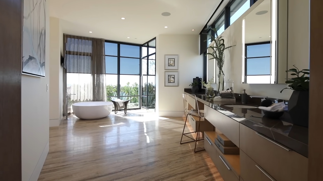45 Interior Design Photos vs. Tour 4501 Camden Dr Luxury Home
