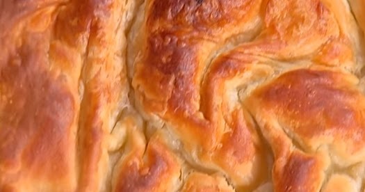 Pırasalı Arnavut Böreğinin Tarifi Yapımı Pınar Altuğ tvyemek