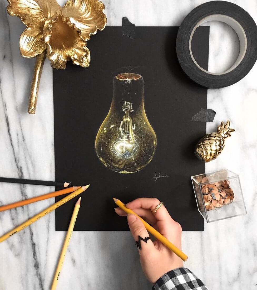04-Golden-Light-Bulb-Safanah-Eclectic-Mixture-of-Realistic-Drawings-www-designstack-co