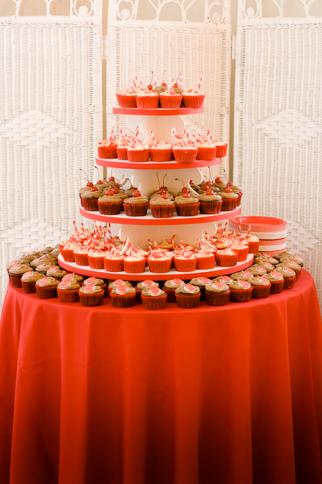 Wedding Cupcakes 160 Cupcakes Made From Scratch in My Home Kitchen