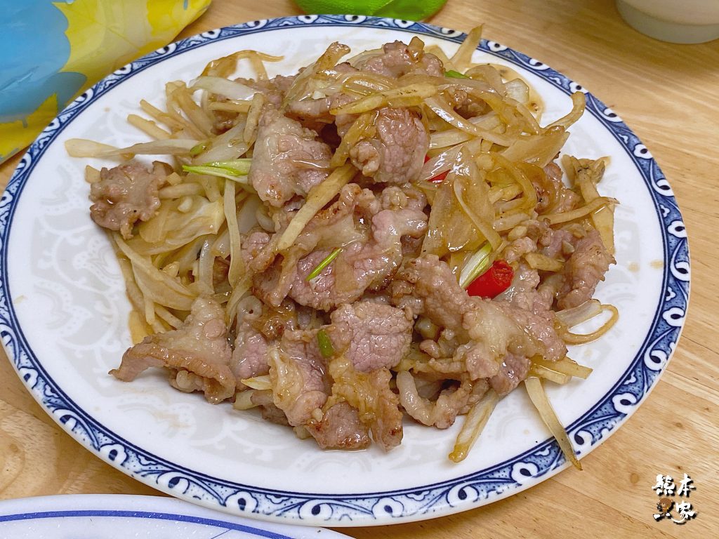 沒店名的炒野菜秘境餐廳三峽山上美食只賣星期天的大豹溪旁隱藏版美食餐廳