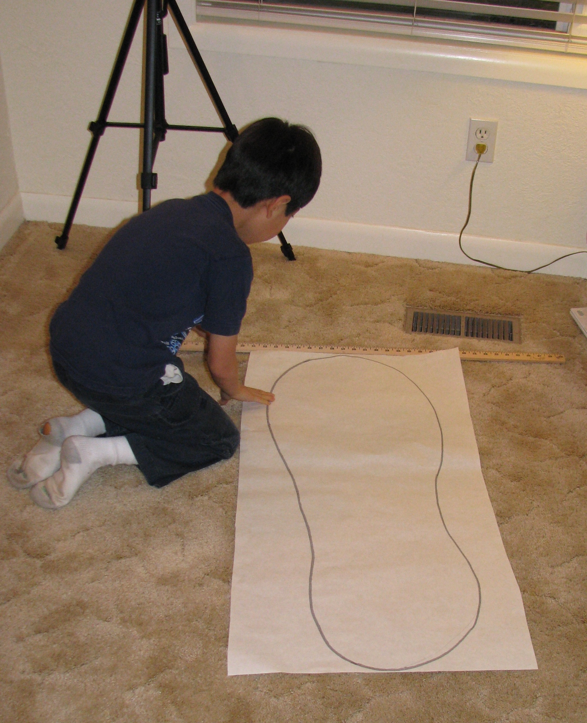 love2learn2day: How Big is a Giant's Foot?