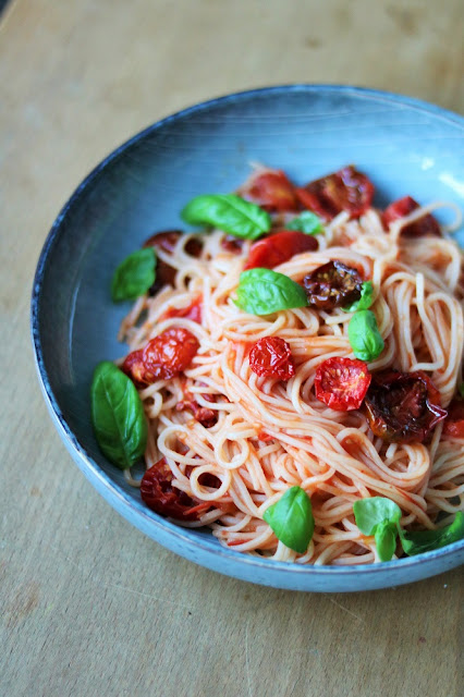 Konfierte Tomaten mit Spaghetti