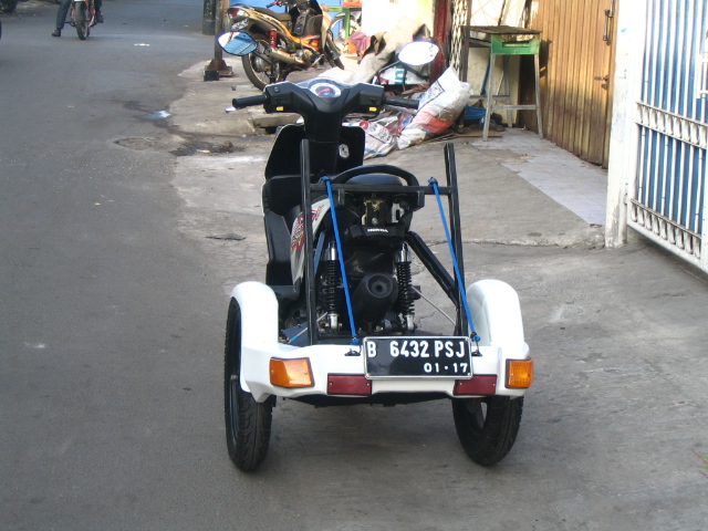 Oracle Modification Concept: Modifikasi Motor Roda Tiga