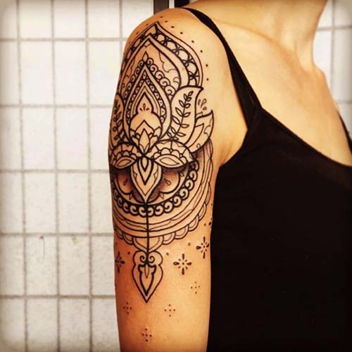 kadın omuz dövmeleri mandala woman shoulder tattoos kadın omuz dövmeleri mandala woman shoulder tattoos