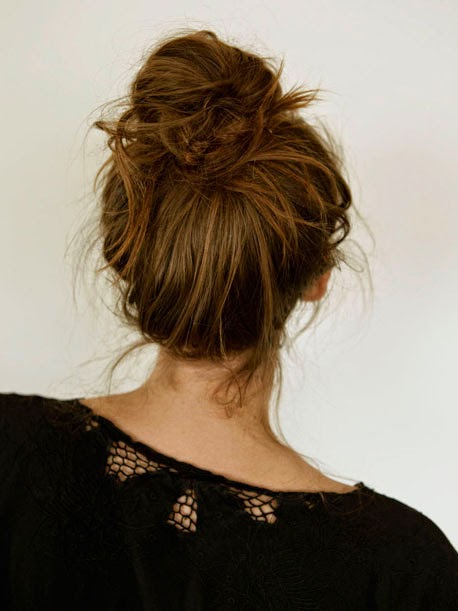 All About Women s Things Messy Hair Bun Simple Guides To Make A All About Women s Things Messy Hair Bun Simple Guides To Make A