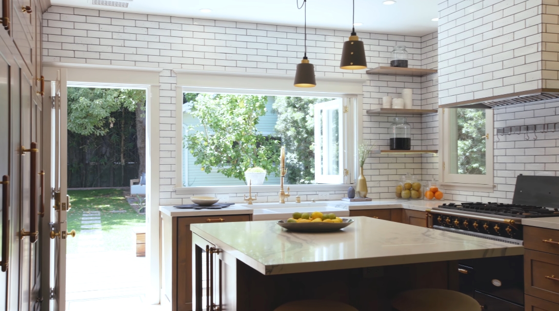 23 Interior Design Photos vs. Tour West Hollywood, CA Luxury Home