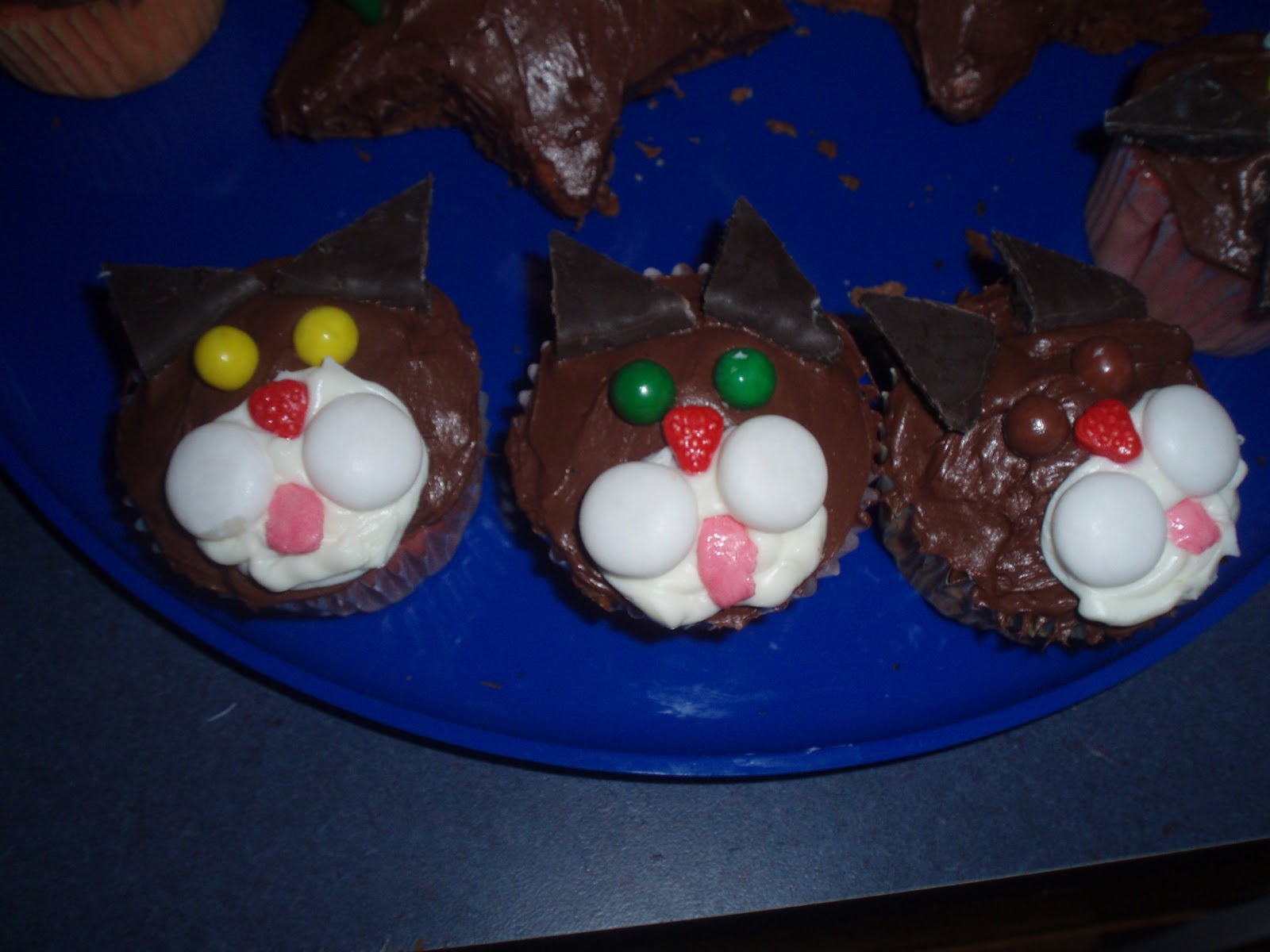 Kitten cupcakes for a cat themed party 