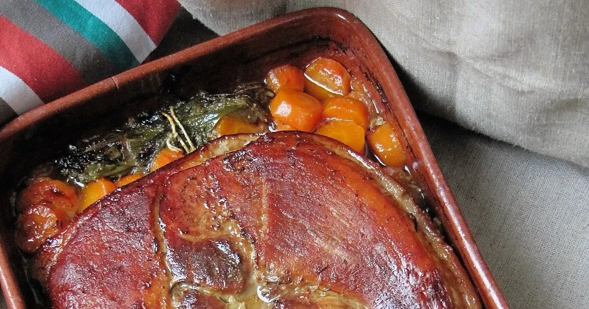 La cuisine d'ici et d'ISCA: Rouelle de porc au vin blanc