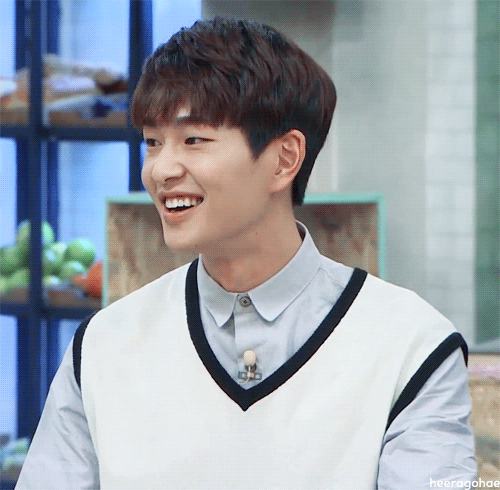 2305C53F58C105C63A025E.gif
