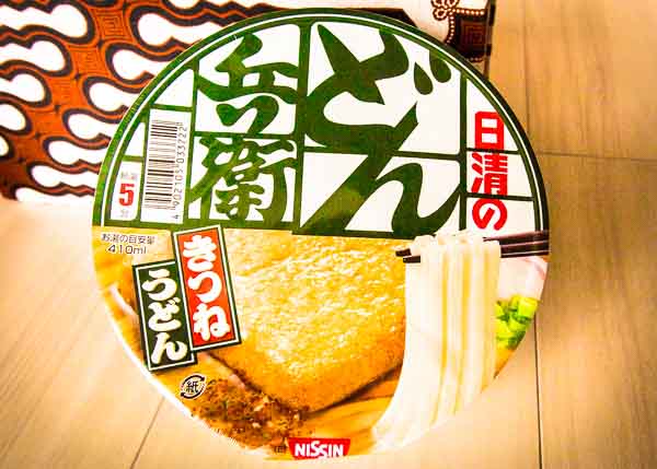 Buy a 12-Pack of Nissin Don-hyo-eh Kitsune Udon Noodles (Higashi)