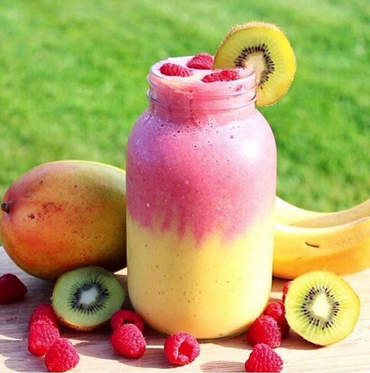 BATIDO DE FRUTAS TROPICALES