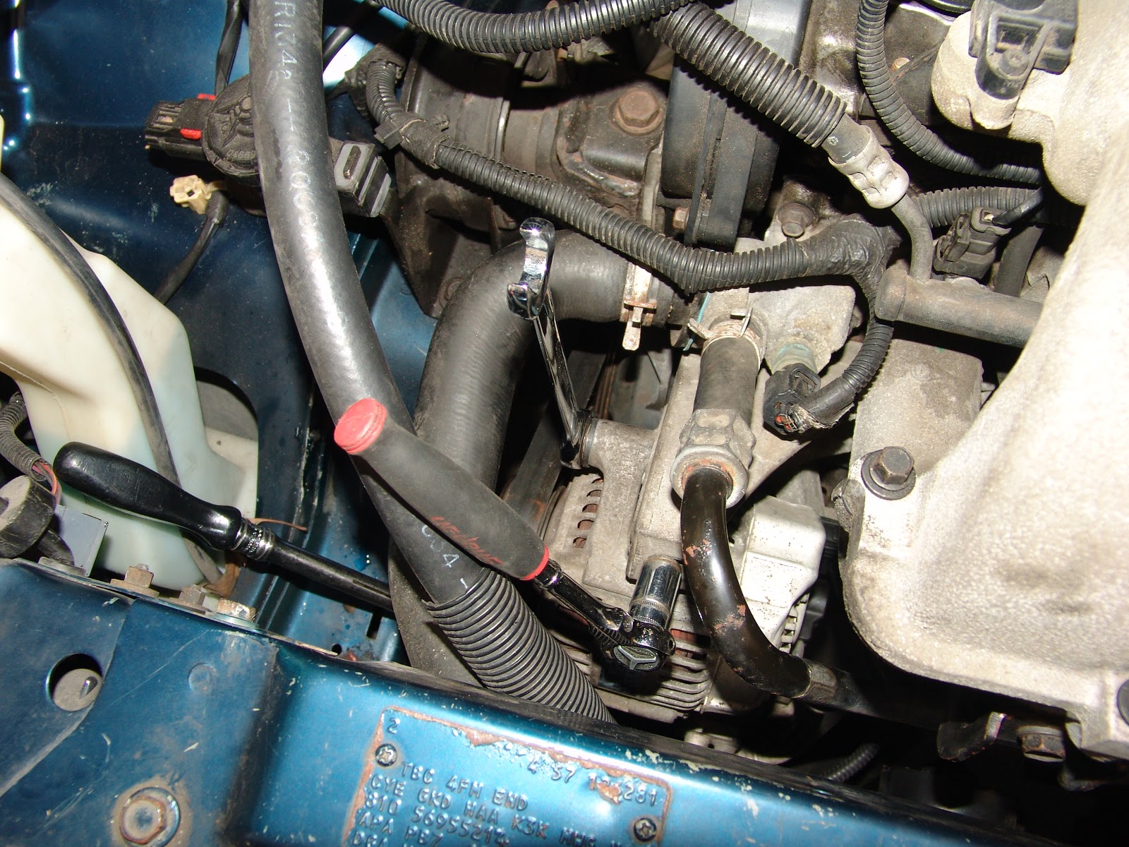 2000 Dodge Caravan, Changing The Alternator Brushes.