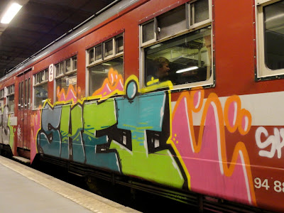 SHEI graffiti