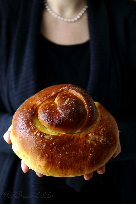 Gubana, brioche aux fruits secs typique du Frioul Gubana, brioche aux fruits secs typique du Frioul