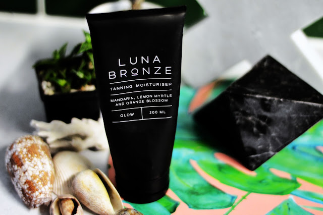 luna bronze vegan tanning moisturiser review fake tan guide