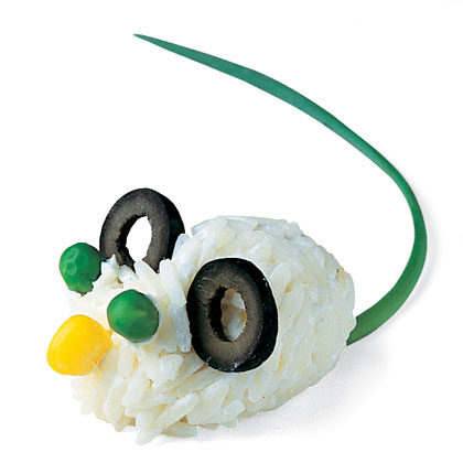 Forum Image: http://4.bp.blogspot.com/-bffw6kHlsNI/T84-PVxTtQI/AAAAAAAAIGU/lRQ-qIjI0X4/s1600/three-rice-mice-recipe-photo-420-0397-FF03125X.jpg