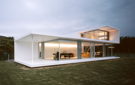 WE LOVE JAPAN  HOUSE DESINGs Modern  Minimalist House in 