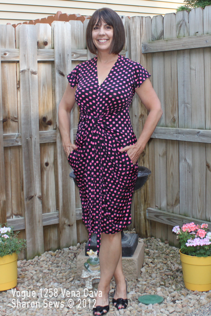 Sharon Sews: Going dotty - Vogue 1258 Vena Cava Knit Dress