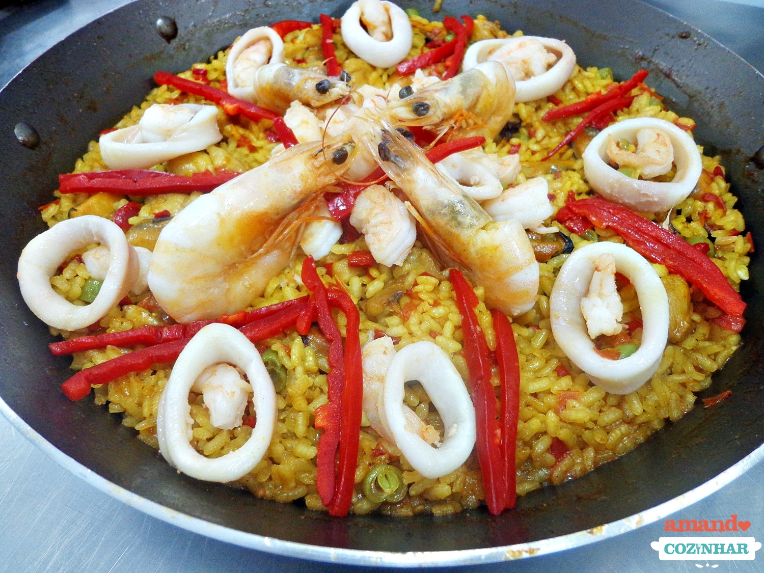Paella Espanhola Mista | Receita rápida e simples de fazer