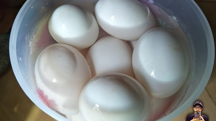 Cara Hasilkan Telur Asin di Rumah