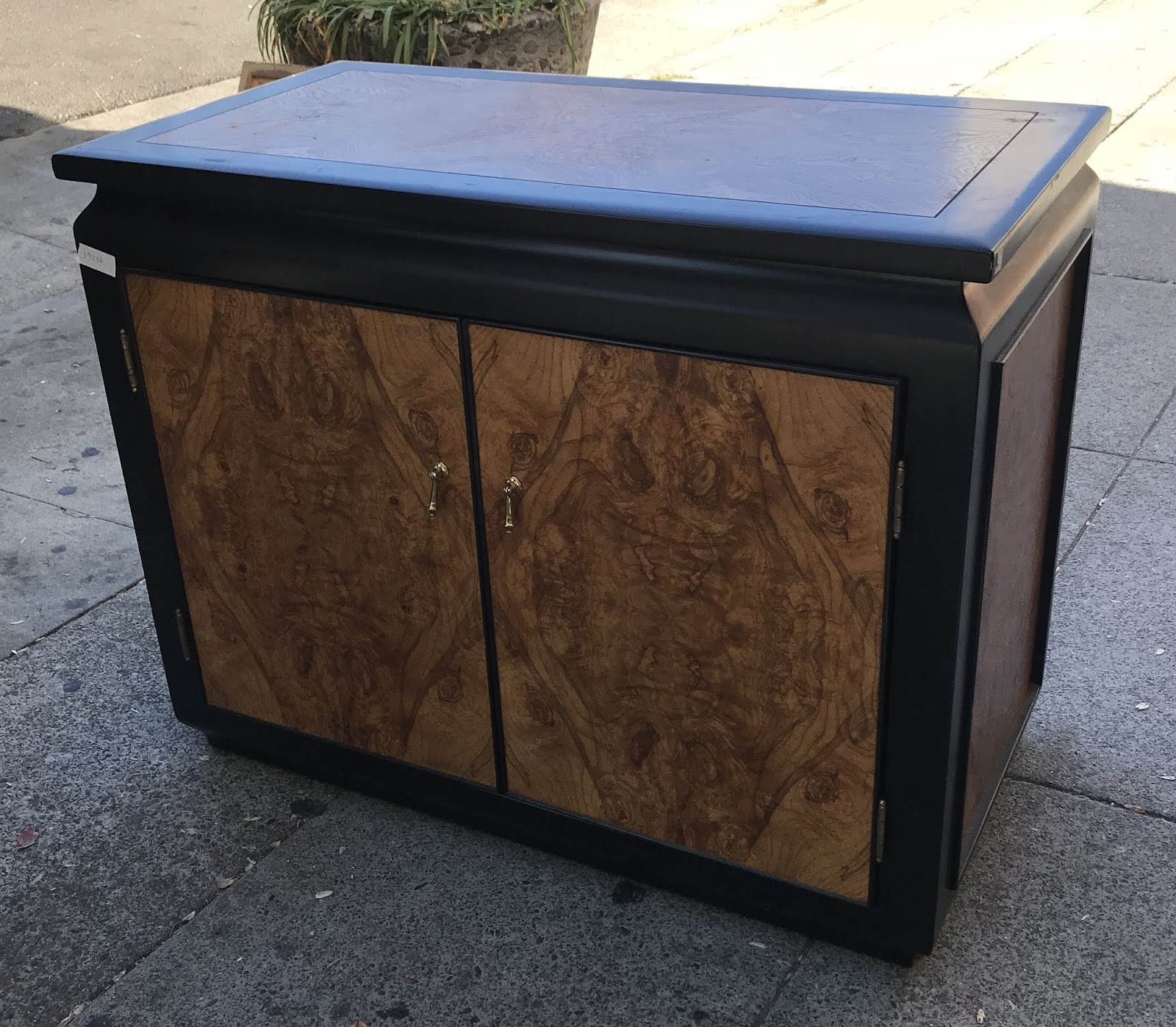 UHURU FURNITURE & COLLECTIBLES SOLD 19256 Japanese Elm and Teak 38