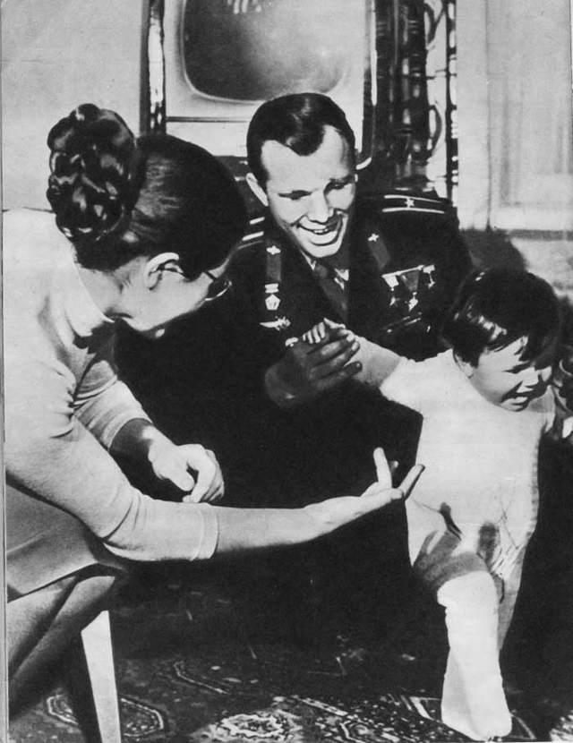 Yuri Gagarin  Everyday photos of the First Man in Space  1960s - 52
