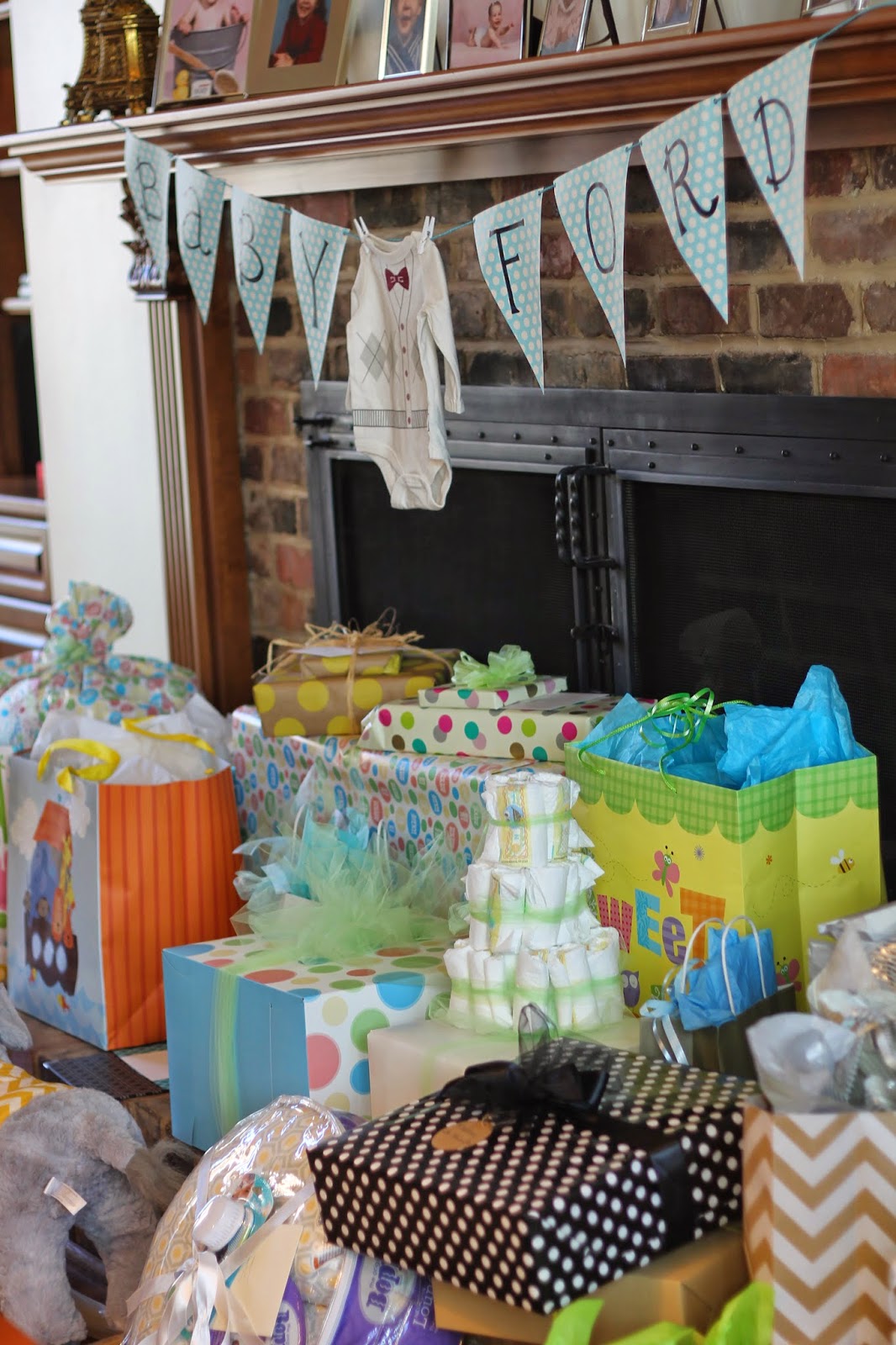 Carolina Charm: Baby Boy Bow Tie Shower