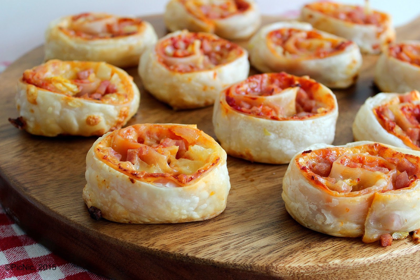 PicNic Pizza Pinwheels