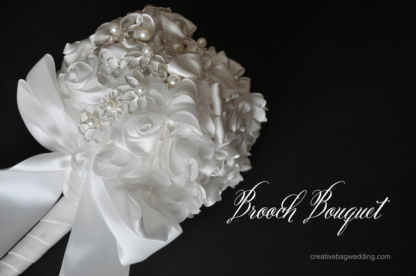 couture brooch bouquet | creativebag.com